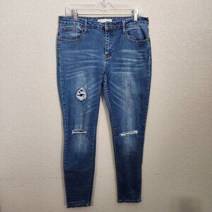 Fox Womens Regular Rise Distressed Jeggings  32 waist